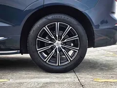 2021 Volvo XC60 4WD Luxury, синий — фото 20