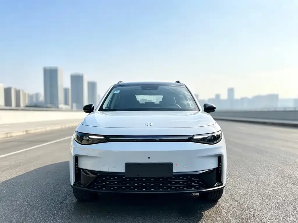 2026 Leapmotor C16 EV 580 Premium 6-seat