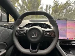 2025 Zeekr 007 GT RWD ADAS 75kWh — фото 13