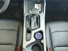 2023 Geely Emgrand 4th Gen Champion 1.5L CVT Premium, белый — фото 16
