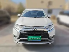 2020 Mitsubishi Outlander 2.0L 2WD Enjoy 7, белый — фото 2