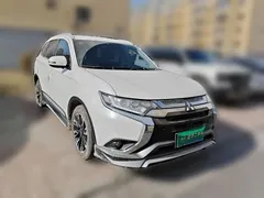 2020 Mitsubishi Outlander 2.0L 2WD Enjoy 7, белый — фото 3