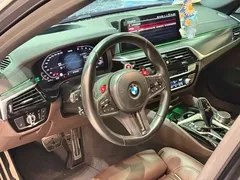 2022 BMW 5 Series 540i Fashion M Sport Package, чёрный — фото 5