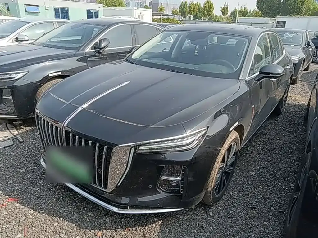 2025 Hongqi H5 PHEV 130