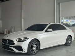 2022 Mercedes-Benz C-Class C 200 L Sport, белый — фото 1
