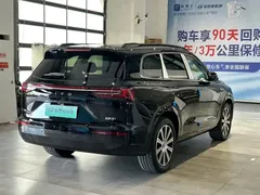 2024 Aito M7 1.5T RWD Smart Driving Pro 5-seat, чёрный — фото 7