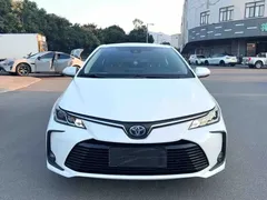 2022 Toyota Corolla 1.8L Hybrid E-CVT, белый — фото 4