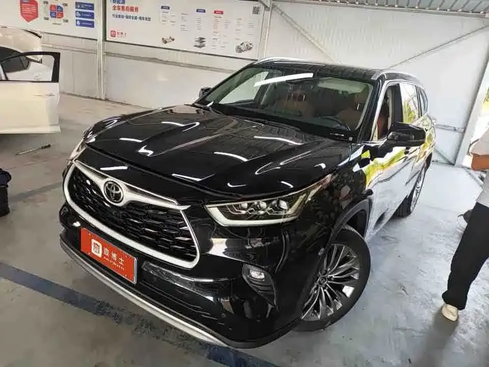 2022 Toyota Highlander 380T 4WD Premium 7-seat
