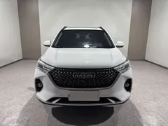 2021 Haval M6 PLUS 1.5T MT Luxury, белый — фото 3