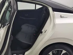 2022 Nissan Sylphy 1.6L XL CVT Enjoy, белый — фото 15