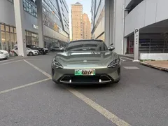 2024 Xiaomi SU7 RWD Long Range Smart Driving, зелёный — фото 2