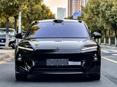 2025 Nio ET5T 100kWh Touring, чёрный — фото 2