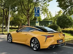 2021 Lexus LC 500h Special Edition — фото 4