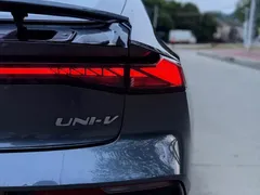 2022 Changan UNI-V 1.5T — фото 12