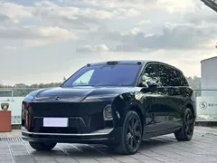 2026 Nio ES8 6-seat Executive Signature, чёрный — фото 1