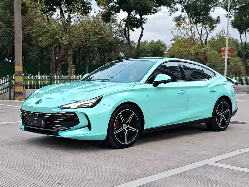 2025 MG MG7 2.0T Trophy+ Super Sport