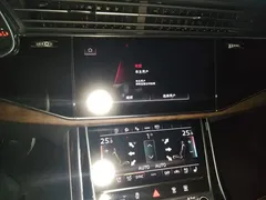 2023 Audi Q7 45 TFSI quattro S line Sport, чёрный — фото 9