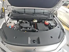 2025 BYD Song Pro 2nd Gen Smart Driving DM-i PHEV 75km Leading, белый — фото 20