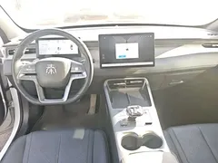 2025 BYD Qin PLUS DM-i PHEV 55km Exceed Smart Driving, белый — фото 10