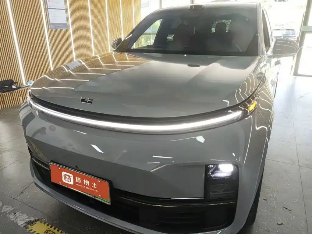 2025 Li Auto L9 Pro Smart Refresh