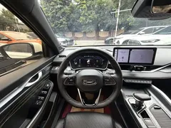 2023 Geely Preface 1.5TD Kunlun, белый — фото 7