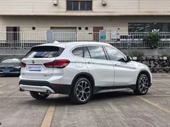 2022 BMW X1, белый — фото 3