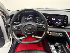 2021 Hyundai Elantra 1.5L CVT GLX Elite, белый — фото 9