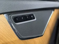 2022 Volvo XC90 7-seat, чёрный — фото 19