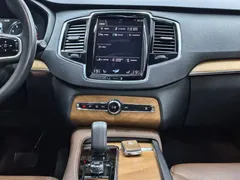 2022 Volvo XC90 7-seat, чёрный — фото 27