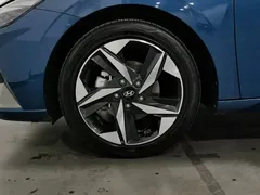 2021 Hyundai Elantra 1.5L CVT GLX Elite, синий — фото 17