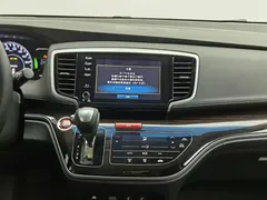 2021 Honda Odyssey 2.0L, белый — фото 12