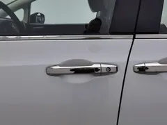 2021 Honda Odyssey 2.0L, белый — фото 18