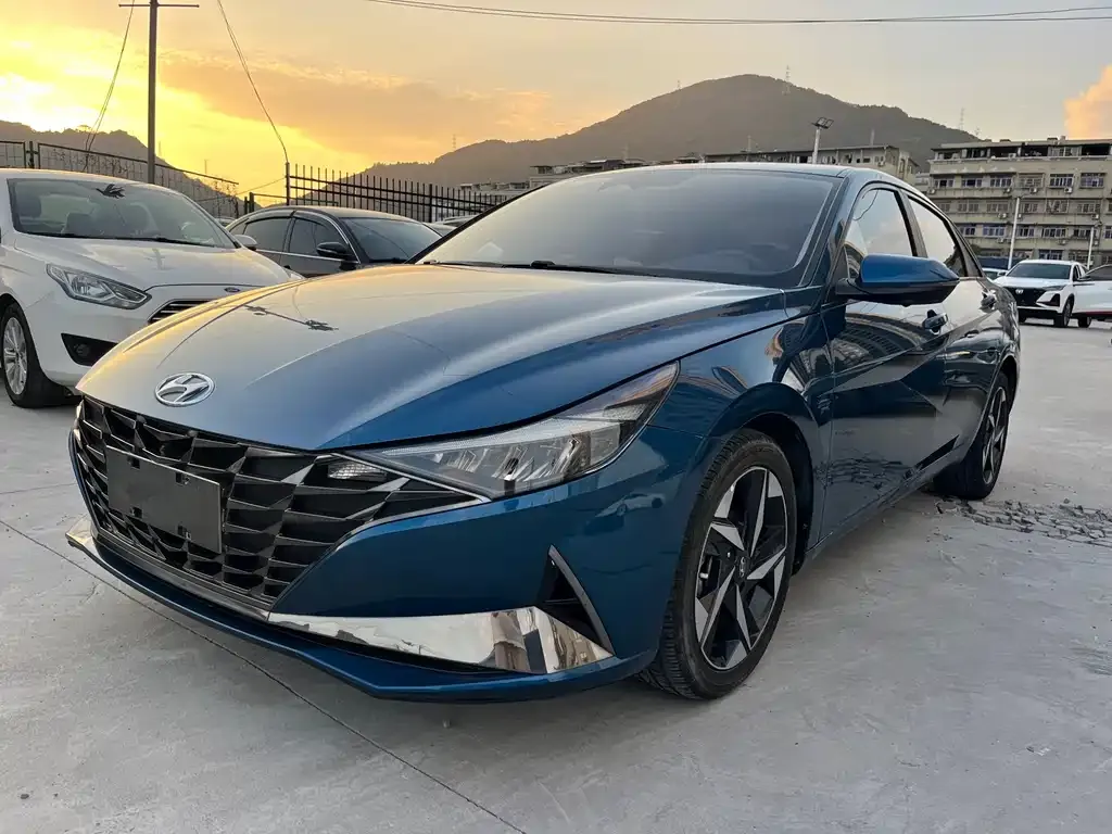 2021 Hyundai Elantra 1.5L CVT TOP Flagship