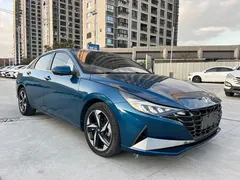 2021 Hyundai Elantra 1.5L CVT TOP Flagship, синий — фото 3
