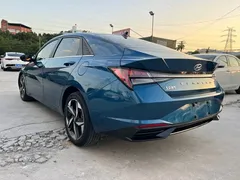 2021 Hyundai Elantra 1.5L CVT TOP Flagship, синий — фото 7