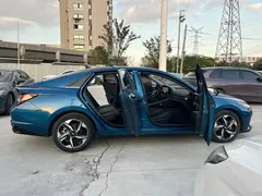 2021 Hyundai Elantra 1.5L CVT TOP Flagship, синий — фото 12