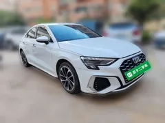 2022 Audi A3L Limousine 35 TFSI Sport, белый — фото 3