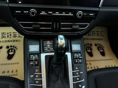 2021 Porsche Macan 2.0T — фото 14