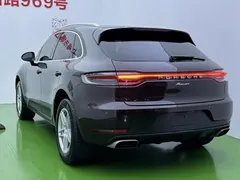 2021 Porsche Macan 2.0T — фото 25