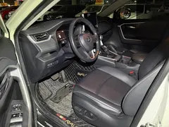 2022 Toyota RAV4 2.0L CVT 2WD Fashion, белый — фото 5