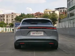 2024 Nio ET5T 75kWh Touring, синий — фото 16