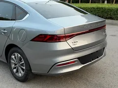 2024 BYD Qin PLUS Honor DM-i PHEV 55km Leading — фото 16