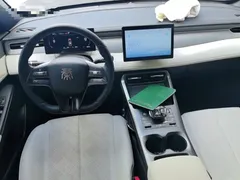 2025 BYD Qin PLUS DM-i PHEV Smart Driving 55km Leading, белый — фото 5