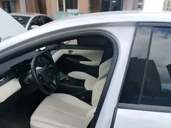 2025 BYD Qin PLUS DM-i PHEV Smart Driving 55km Leading, белый — фото 12