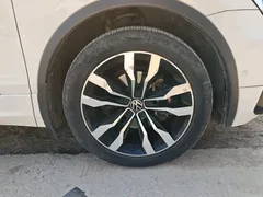 2021 Volkswagen Tiguan L 330TSI AT 2WD R-Line, белый — фото 8