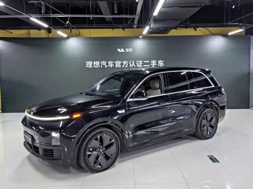 2025 Li Auto L8 Smart Refresh