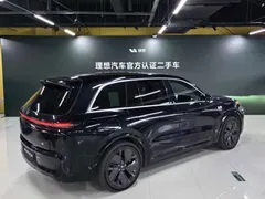 2025 Li Auto L8 Smart Refresh, чёрный — фото 11