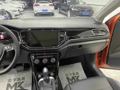 2021 Volkswagen T-Roc 280TSI DSG 2WD Comfort Smart Connect 30th Anniversary — фото 9
