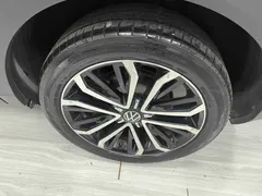 2021 Volkswagen T-Roc 280TSI DSG 2WD Comfort Smart Connect 30th Anniversary — фото 17