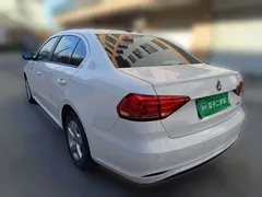 2019 Volkswagen Lavida Qihang 1.5L MT Fashion China VI, белый — фото 4